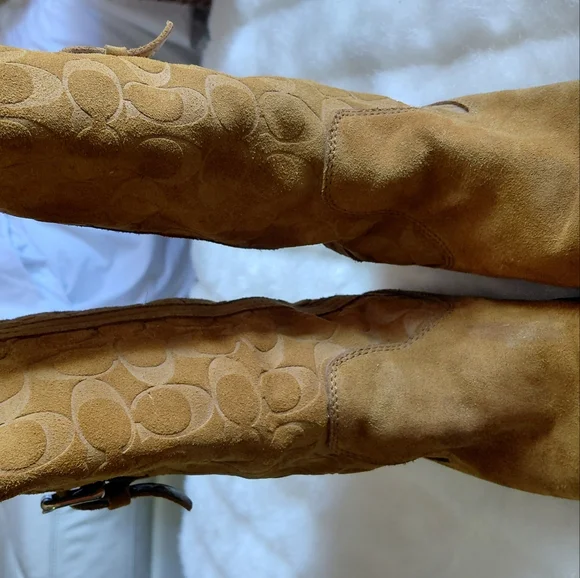 Coach White Fur-Lined Boot Size 8.5 - Picture 2 of 8